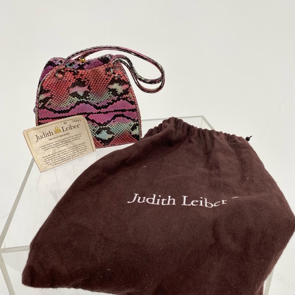 Stunning Judith Leiber Multicolor Snakeskin Evening  Purse - Picture 3 of 4